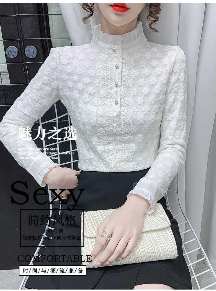 A high-end lace base layer shirt with added fleece and thickening for women in 2022, a stylish long-sleeved, warm and versatile top pic 2