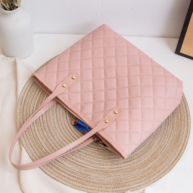 Bolsa de bordado de gran capacidad de diamante 2022 moda simple pañuelo de seda bolsa de tote en el sudeste asiático venta caliente bolsa de cubo de hombro