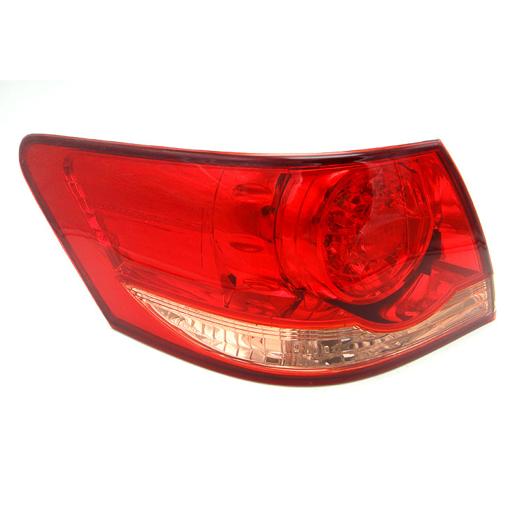 Aplicable a 06 07 08 años viejos Camry luz trasera trasera luz de freno trasera luz de freno trasera interior y exterior carcasa del faro trasero medio conjunto