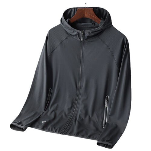 Manufacturer direct supply men's lightweight breathable sports couple's skin style trench coat with hood sun protection clothing with logo printing