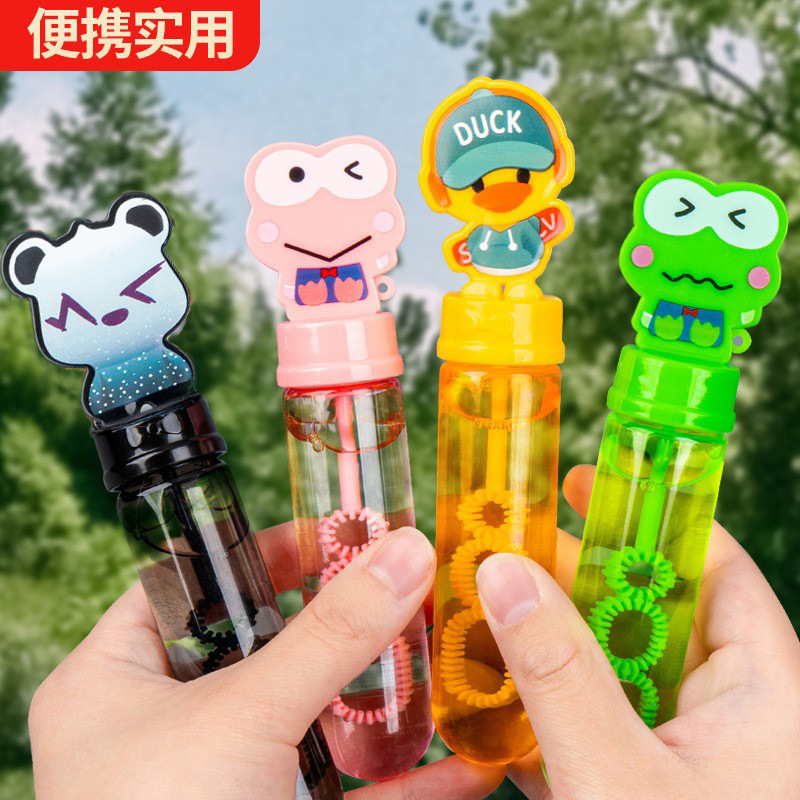 Toy Stalls in the Park Area, Children Holding Bubble Blowing Toys, Outdoor Bubble Blowing Water, Cartoon Duck Bubble Wand