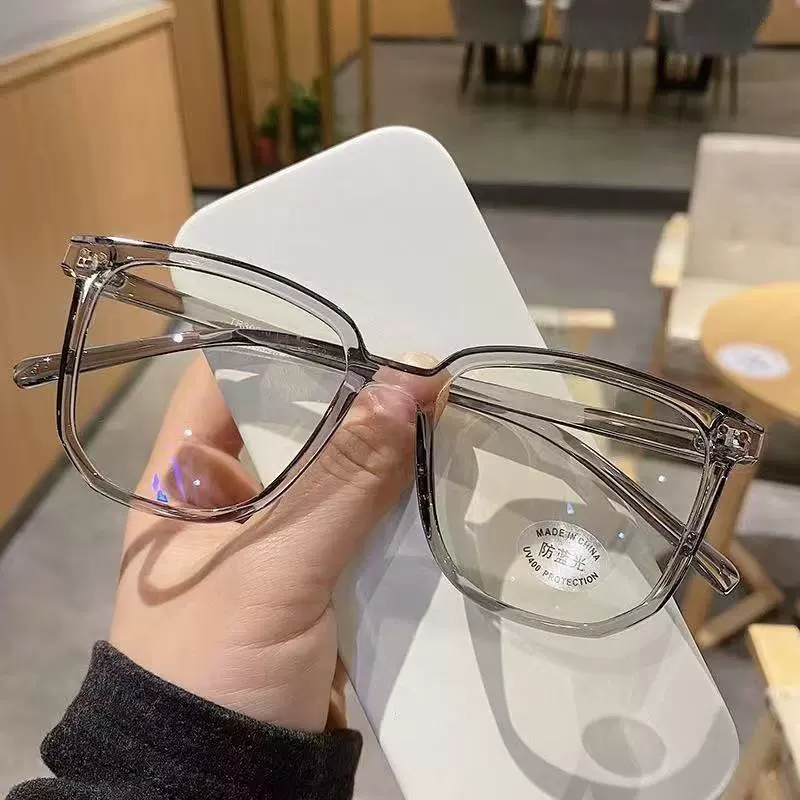 Ultra light high quality glasses, gradient