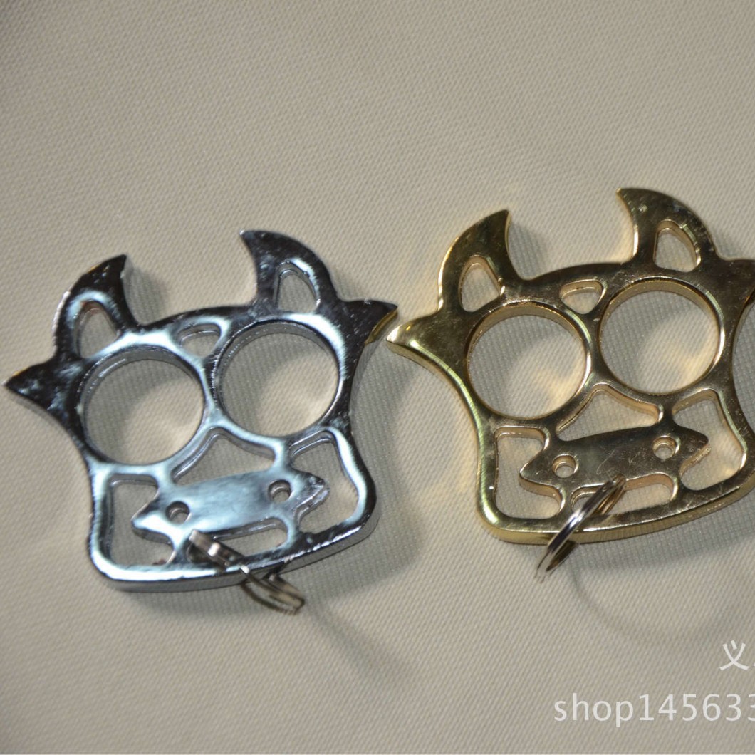 新款卡通牛头指虎 钥匙指虎 铁二指 防身武术用品 创意指虎钥匙扣