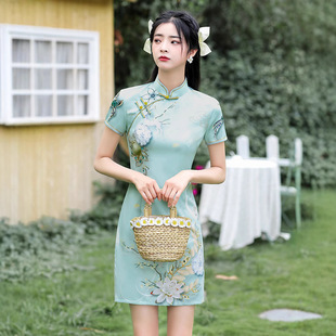 �����̿��ճ���Ů2024�¿����r�������B��ȹ���������p��ˇ����