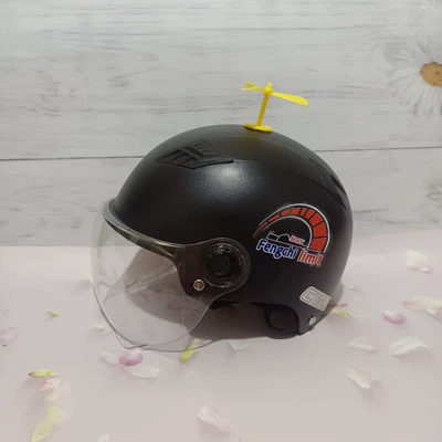 New national standard 3C certification electric car helmet men's and women's battery motorcycle four seasons half helmet anti-fall helmet (Motosiklet kaskı (dəbilqə)) - harley-model-matt-black-transparent-short-yellow-windmill-adult-instrument-sticker