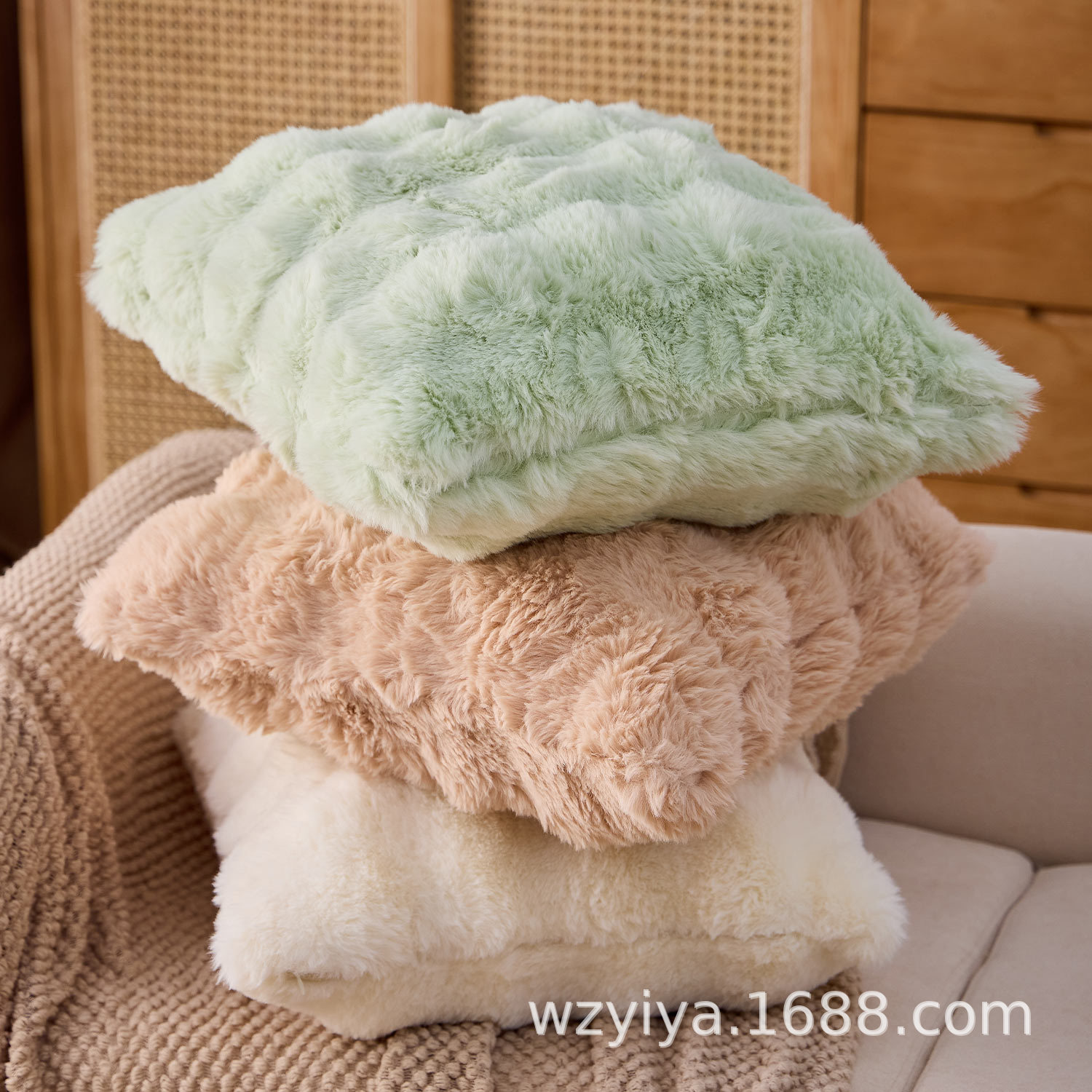 Duas caras de conejo de peluche de lujo pele de grado almohada de textura núcleo sofá cuadrado almohada teñida almohada arco iris