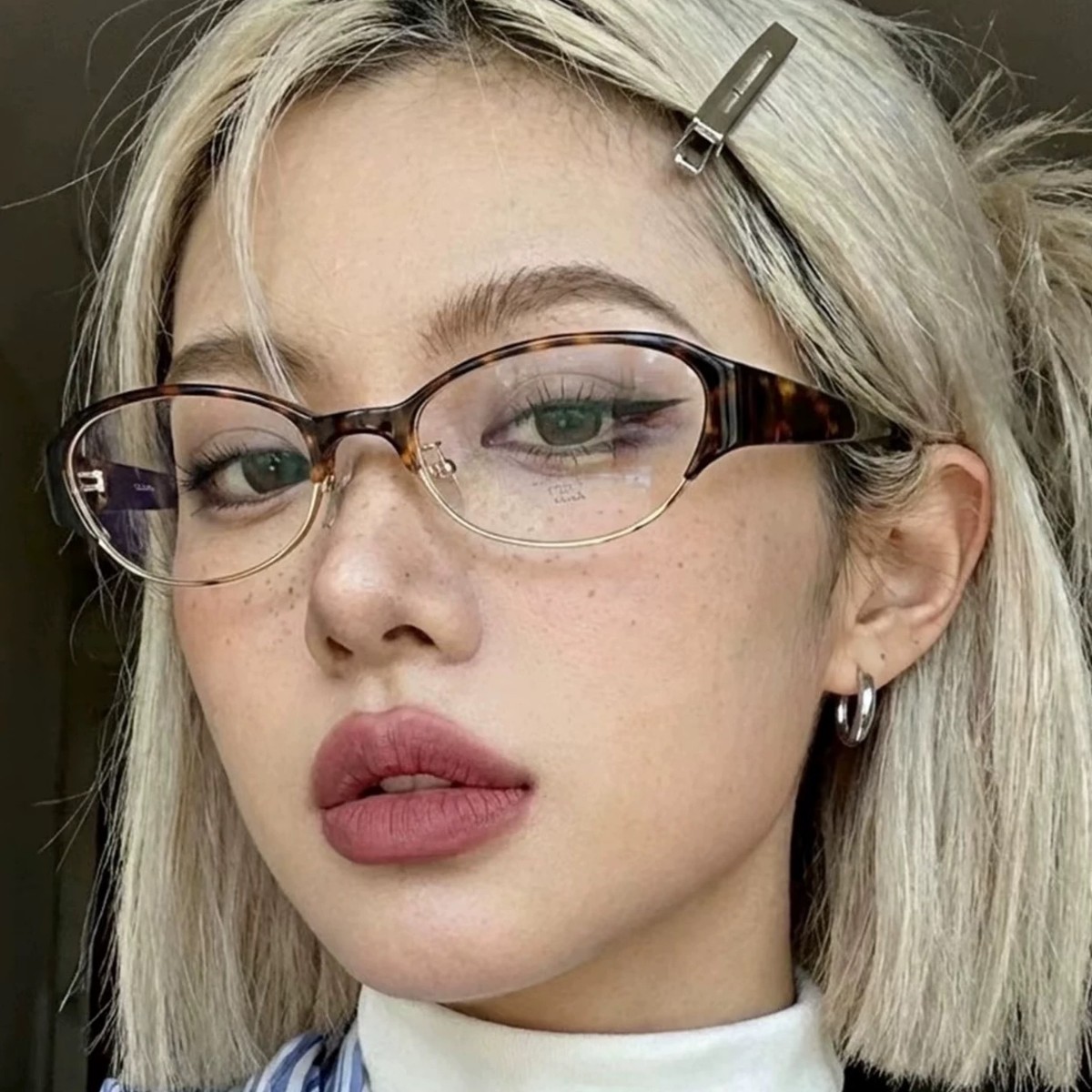 玳瑁色半框眼镜女椭圆镜框千禧风可配度数近视镜架日系眉毛书呆子