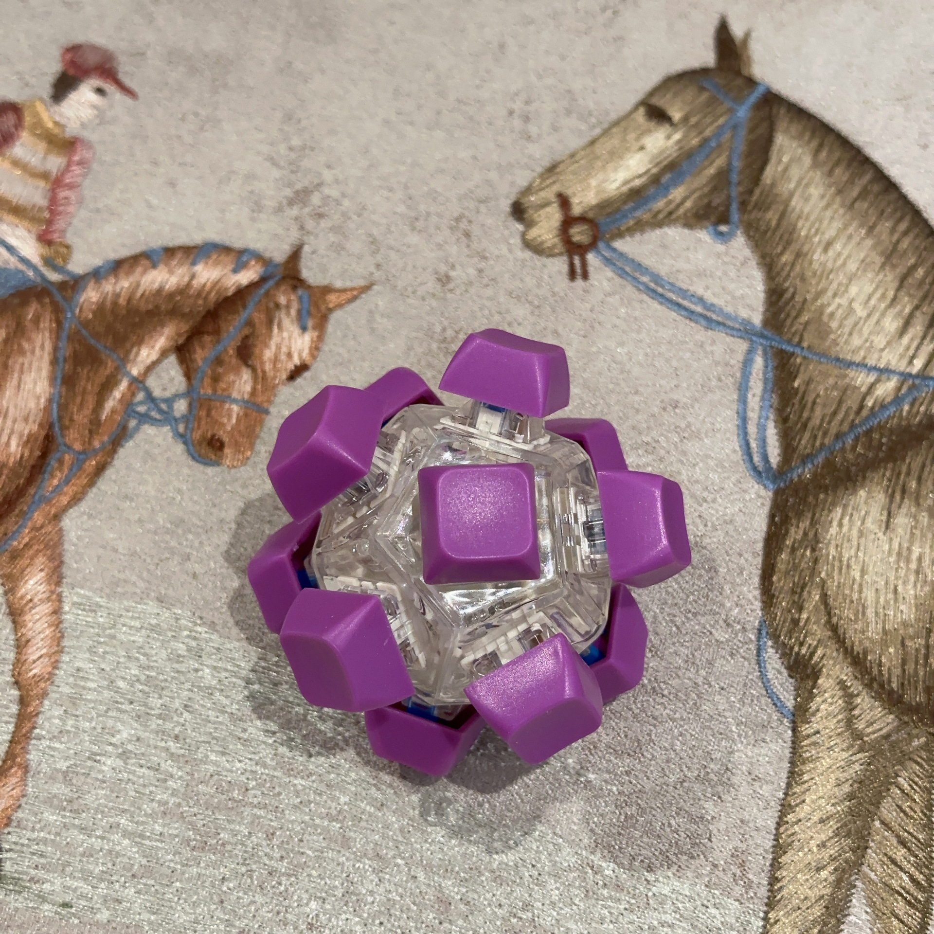 12-key transparent shell-no. 4 deep purple