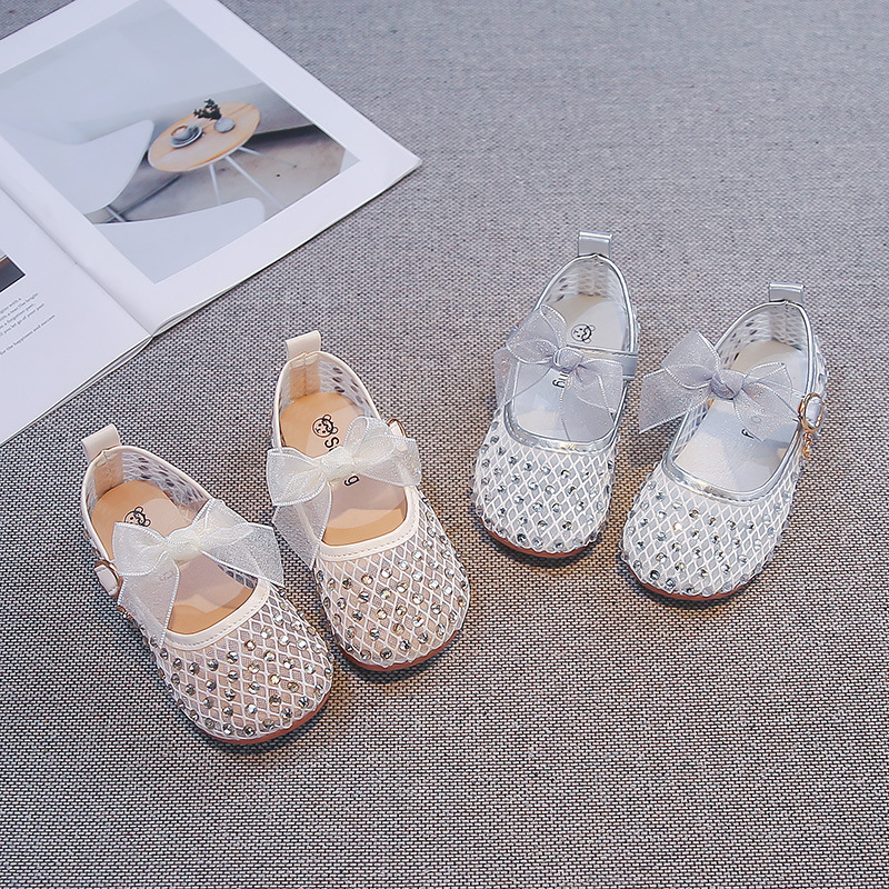 Zapatos de princesa de niñas 2026 verano nuevos zapatos de arco transpirables de malla para niños Marigold Zapatos de cuero para niños pequeños