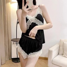 新款女夏季冰丝睡衣性感有胸垫春秋吊带网红短裤两件套家居服套装