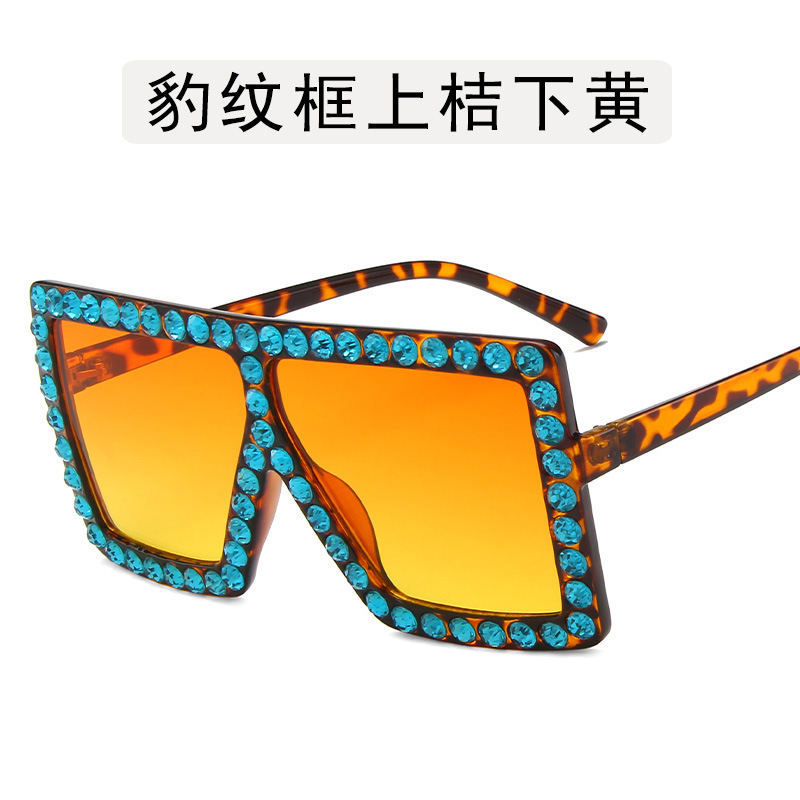 Orange and yellow on the leopard print