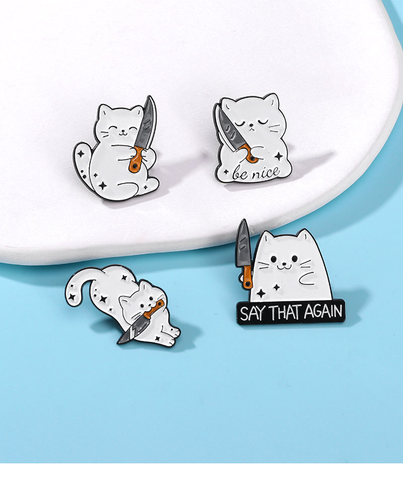 8g Weight Brooches Classification Alloy Material Letter, Cat Pattern Enamel Craft Cartoon Style Cute Sweet Pin Letter Cat Alloy Enamel Unisex Brooches 无