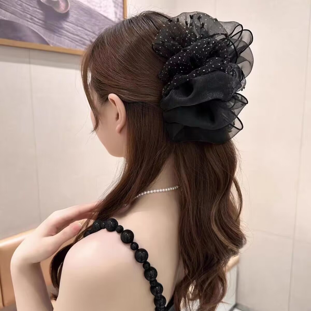 Satín de alta sensación, arco negro grande, clip de tiburón, toque de cabeza, clip de nube, clip de agarre, clip de cabello, tarjeta de cabello de mujer
