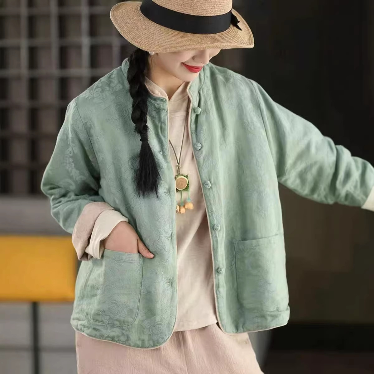 古咖服饰2026春季新款棉麻提花双面穿外套女立领盘扣外搭开衫上衣