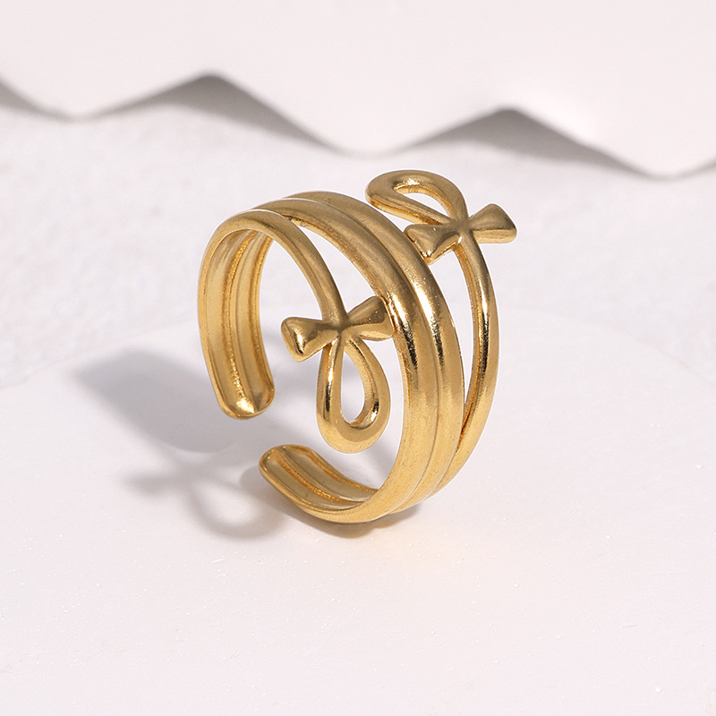 Sparkling Designer Ring For Women, Sleek And Comfortable Jewelry_voghion.com