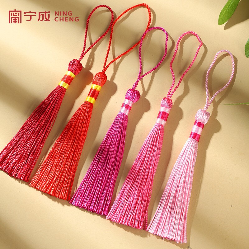 Vintage Tassel Chinese Knot Tassel Sachet Bookmark Antique Style Hanfu Chest Ornament Pendant Tassel Sachet Vintage Tassel Chinese Knot Tassel Sachet Bookmark Antique Style Hanfu Chest Ornament Pendant Tassel Sachet