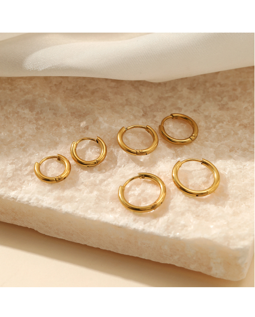 Fashion Round Stainless Steel Plating Earrings 3 Piece Set