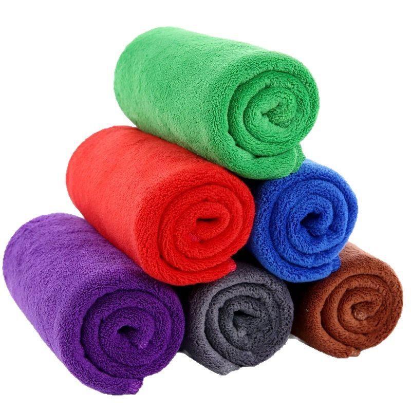 Fábrica al por mayor 300g Toalla de fibra Toalla de limpieza de coches 40*60 cepillado Toalla de lavado de coches absorbente Toalla de limpieza de coches