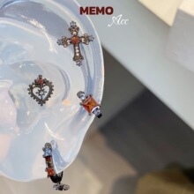 十字架锆石钛钢耳骨钉暗黑系饰品爆款复古暗黑风克罗耳扣女万圣节