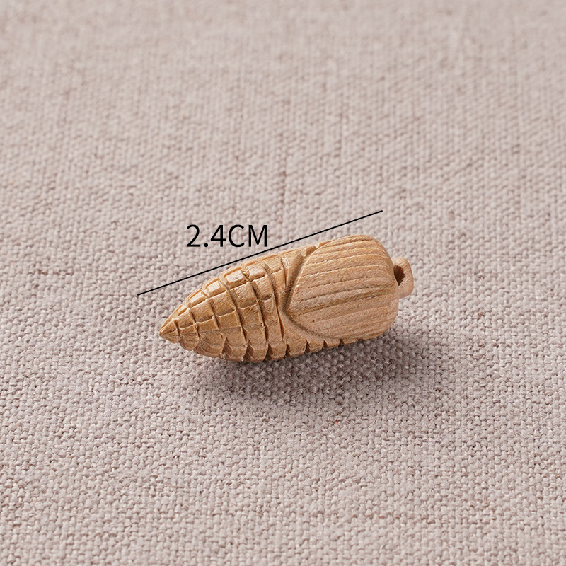 Original color peach wood corn