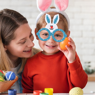 �ͻ���RС�u���Ӳʵ���ֵ��߃�ͯ���˹����Ɍ��b�ͨ���R��