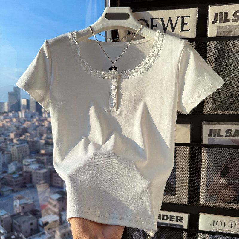 Pure Desire Lace Trim U-Neck Short-Sleeve T-Shirt for Women, 2026 Summer New Style, Regular Shoulder, Exposed Collarbone, Buttoned Slim-Fit Top for Women