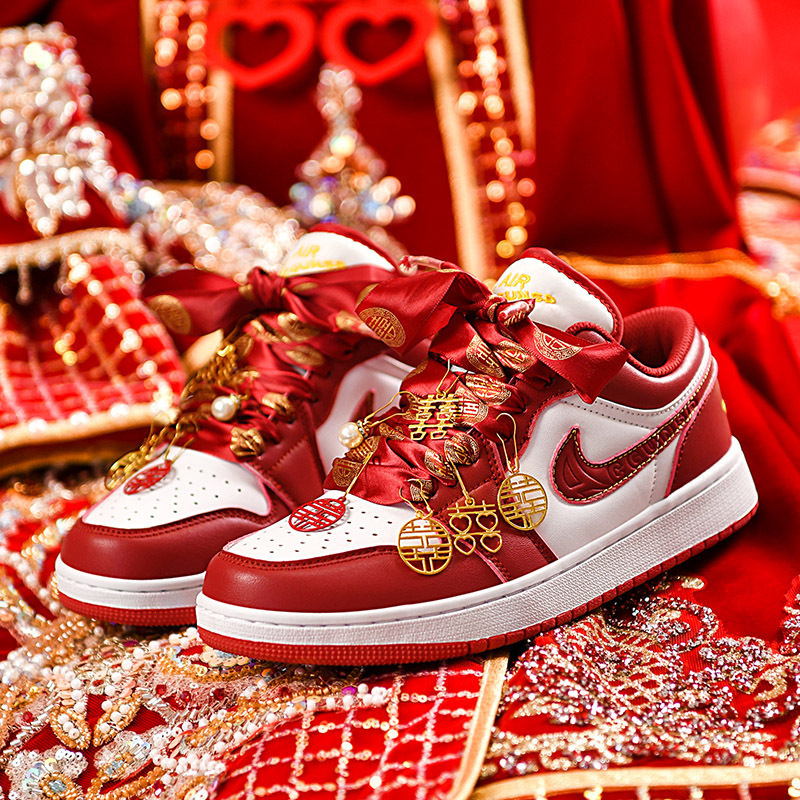 Putian Aj Wedding Shoes New Year Red Bridal Shoes New Couple Low-Cut Sneakers Air Force One Couple Trendy Shoes Putian Aj Wedding Shoes New Year Red Bridal Shoes New Couple Low-Cut Sneakers Air Force One Couple Trendy Shoes
