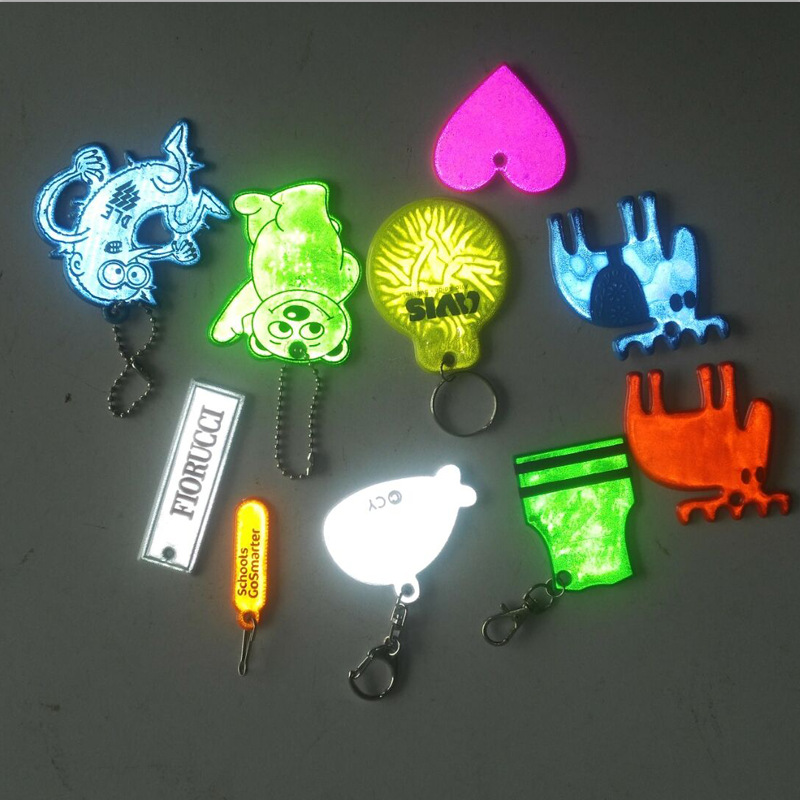 5cm x 5cm (크기는 사용자 정의 가능)