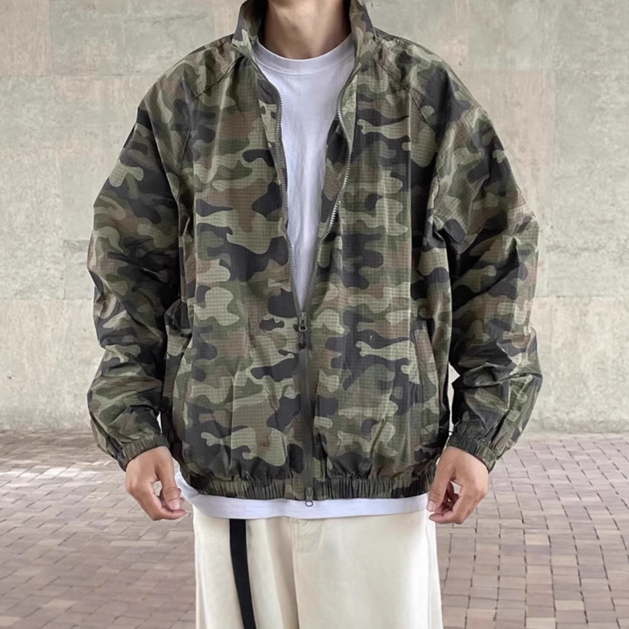 军绿色迷彩防晒服男夏季轻薄速干防晒皮肤衣高级感痞帅冲锋衣夹克