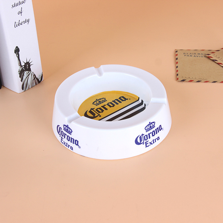 Fábrica directa de plástico melamina cenicero Internet café oficina doméstica publicidad cenicero en stock al por mayor image 3