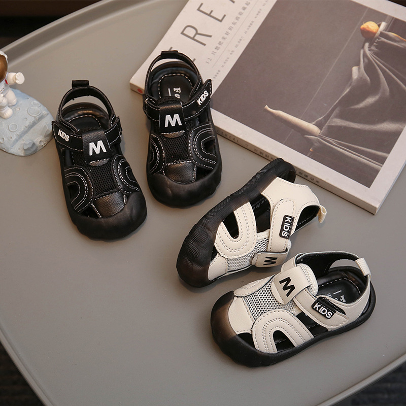 Children's New Summer Fashion Sandals, Boys' Toe-Toe Shoes, Girls' Beach Shoes, Soft Children's Shoes, Comfortable