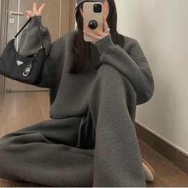 大码秋季运动套装女显瘦时尚洋气遮肉卫衣休闲两件套胖mm2-300斤