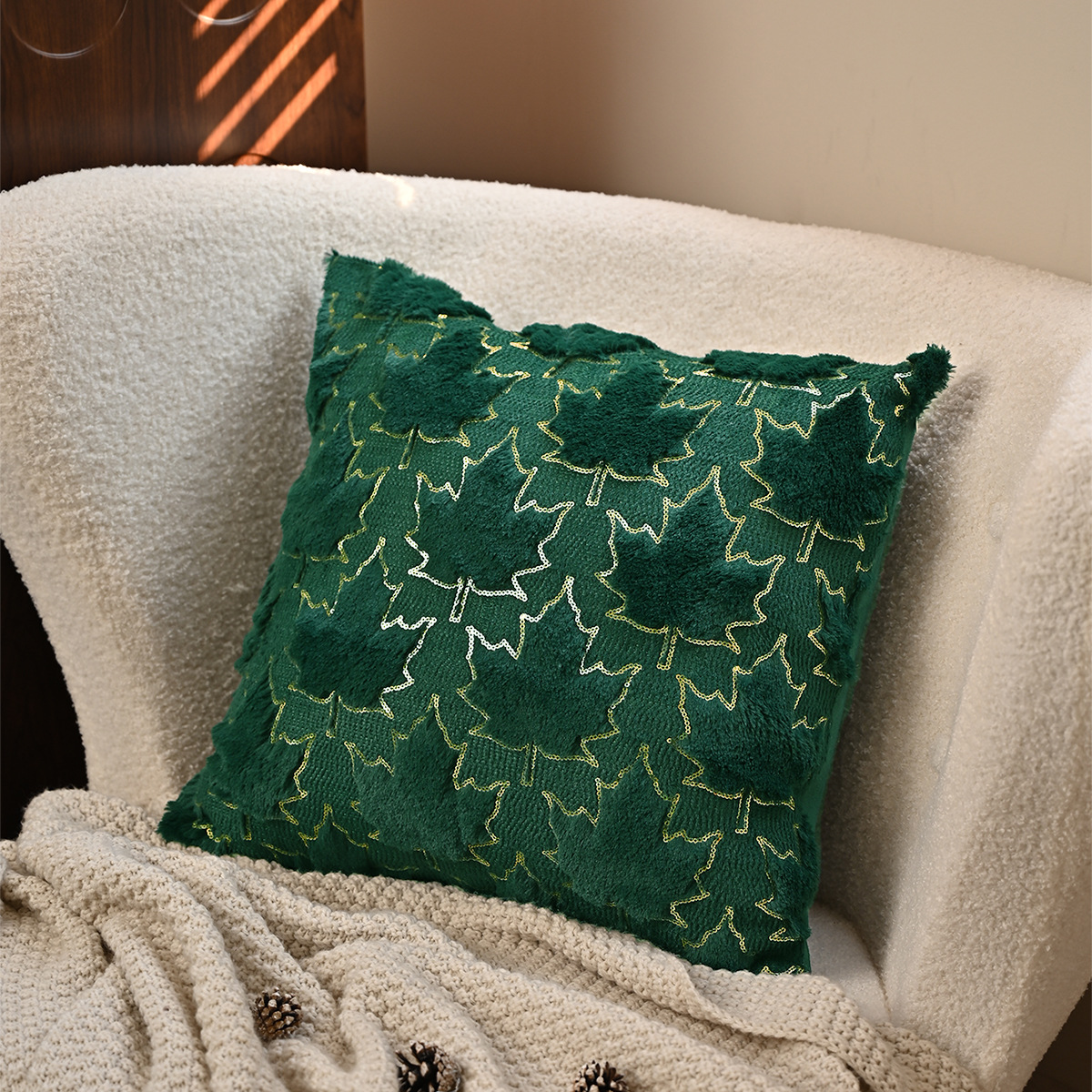 Transfronterizo nuevo oro otoño hoja de almohada cubierta de esponja universal sequela de peluche hoja de arce Halloween almohada cubierta de almohada TEMU