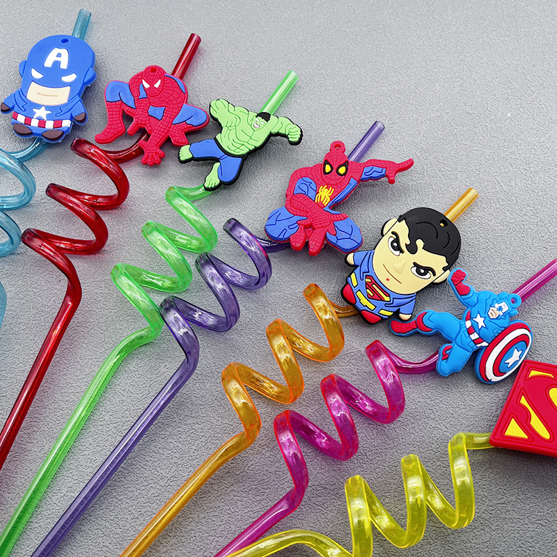 Spider-Man PVC flexible pegamento decoración paja para niños pequeño regalo al por mayor Paja en forma de Héroe de dibujos animados transfronterizos de Marvel