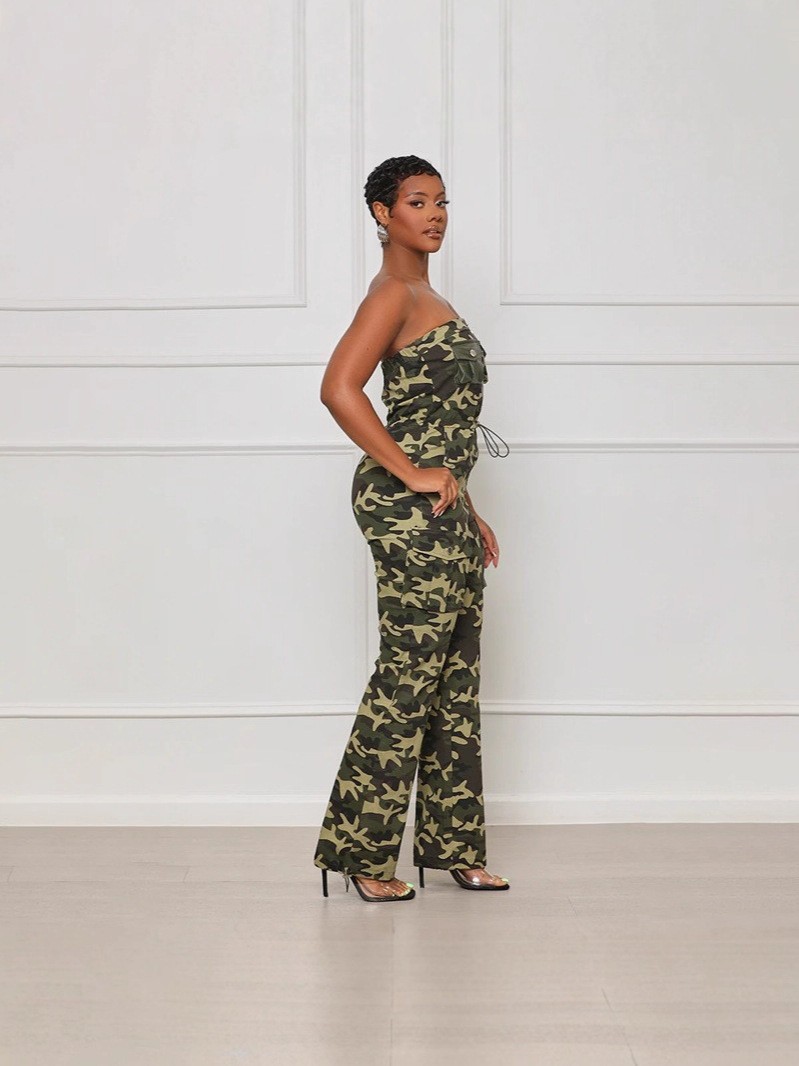 Comercio extranjero transfronterizo ropa de mujer de moda europea y americana sexy hombro abierto envuelto en el pecho elástico cintura cremallera recta junky camuflaje