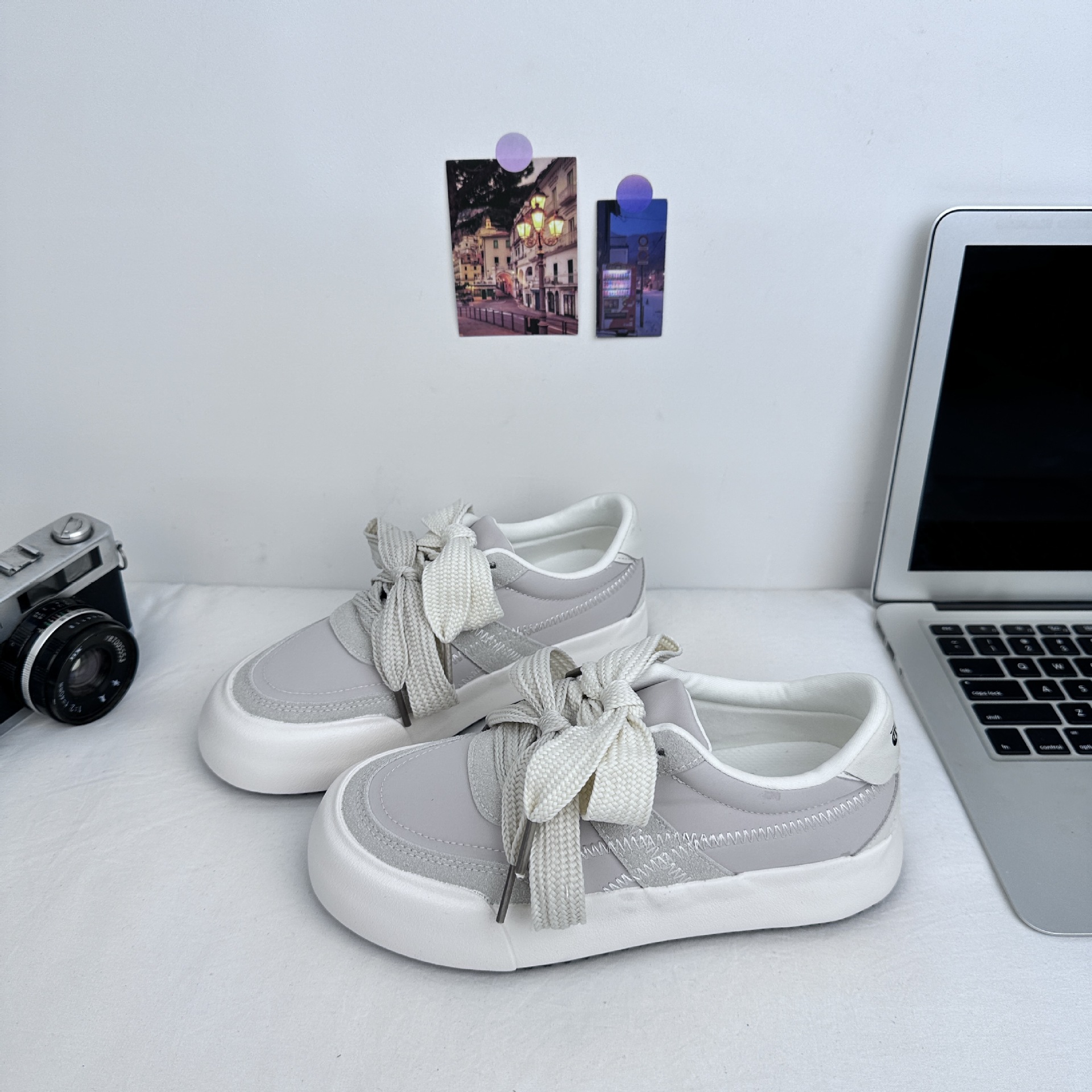 Nicho americano Zapatos de cuero en polvo de cuero compuesto universal mujeres in tide 2025 primavera nuevos zapatos de lona casuales suela gruesa 6604