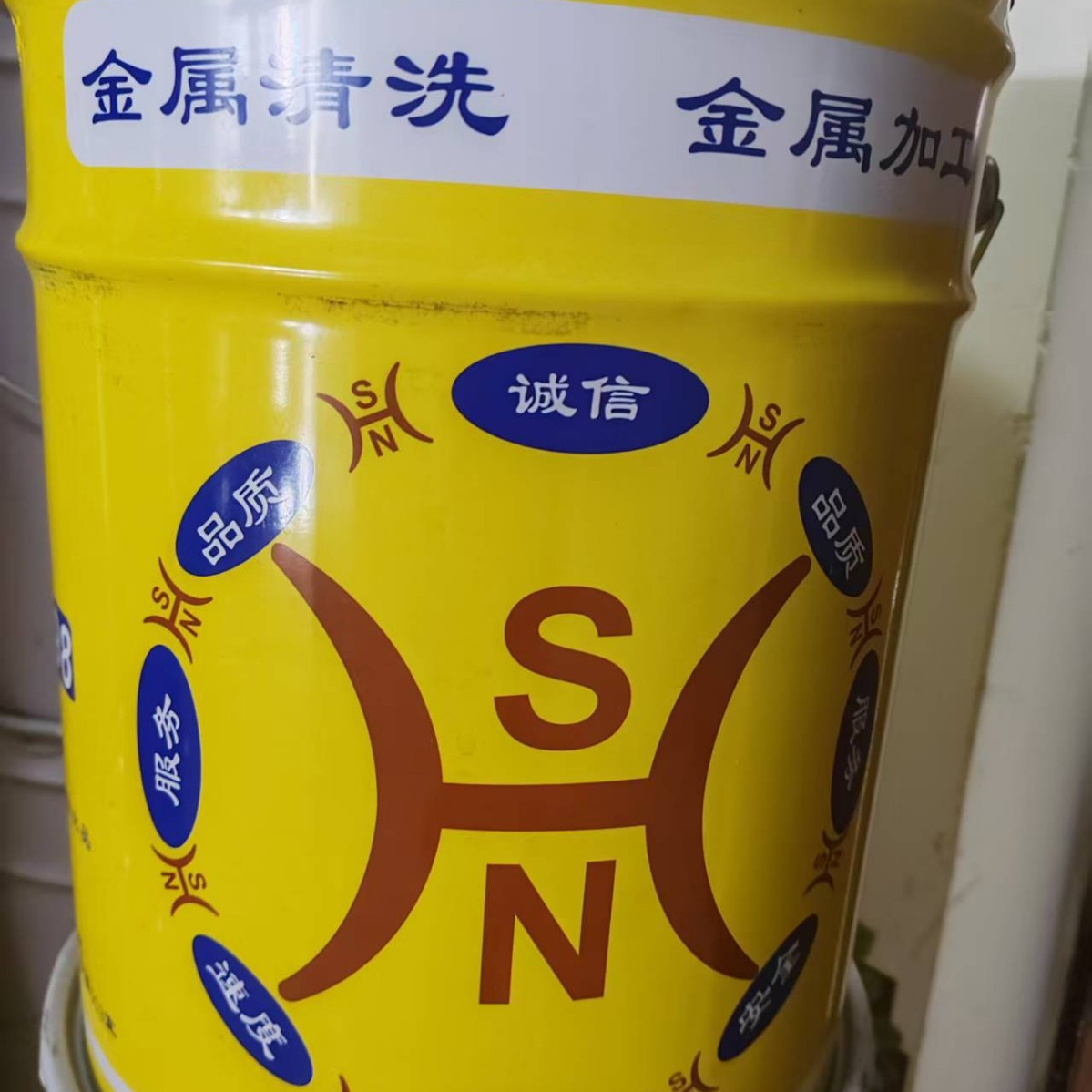 高氯化聚乙烯防腐面漆