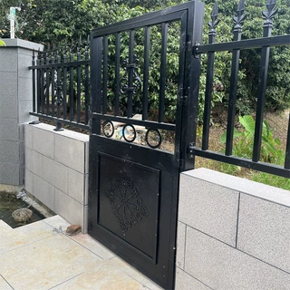 别墅花坛院墙铁艺围栏带小门厂区隔离栏杆小区学校工程护栏