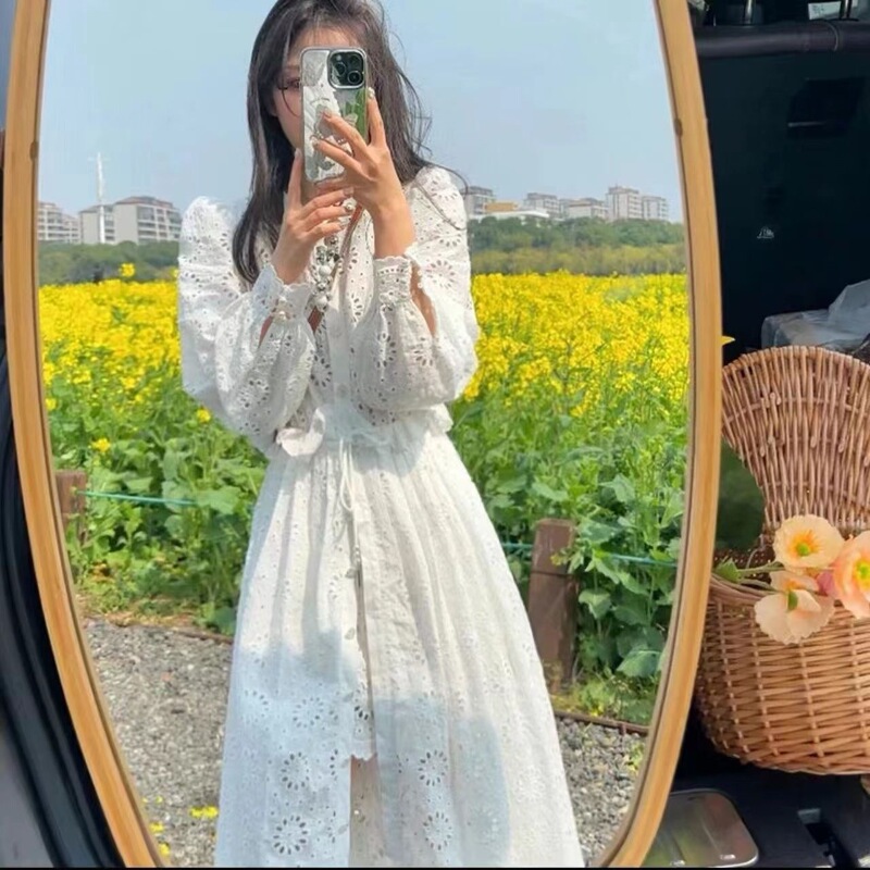 French-Style Gentle White Hollow-Out Cardigan Dress Set for Women, Elegant and Slimming Short Pants Two-Piece Set