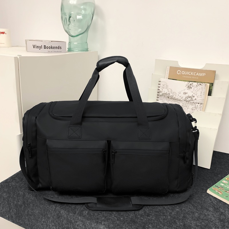 Nuevo tipo de bolsa de viaje con almacenamiento de zapatos independiente, bolsa de ejercicio simple negra, bolsa de viaje corto de gran capacidad