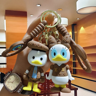 New Minnie Mickey Donald Duck Keychain Pendant Cyber Celebrant Couple Cute Bag Pendant Exquisite Car Keys