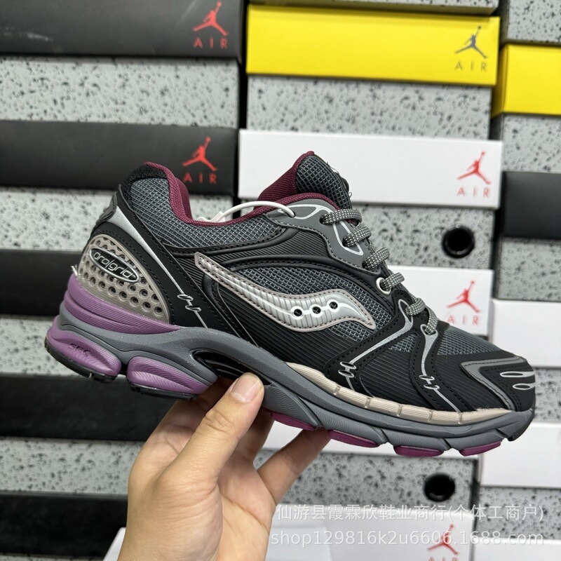 European cross-border Putian Saucony ProGrid 4 Winter Tech running shoes, durable for both men and women European cross-border Putian Saucony ProGrid 4 Winter Tech running shoes, durable for both men and women