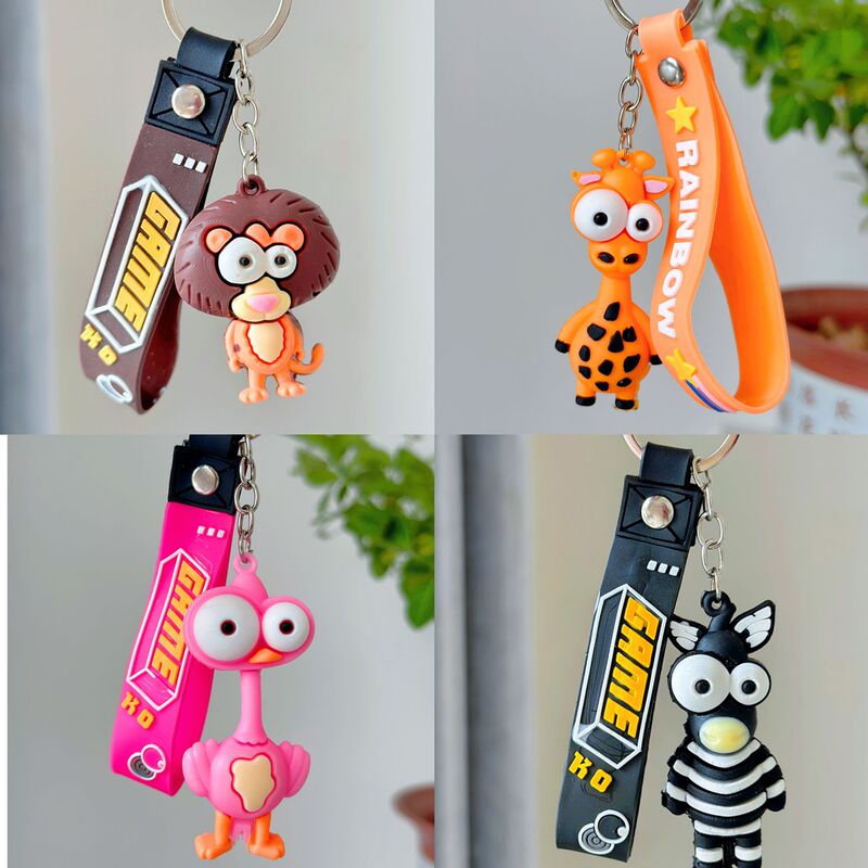 New Pop-Eyed Animal Doll Keychain Accessories Giraffe Animal Doll Cute Student School Bag Pendant Jewelry
