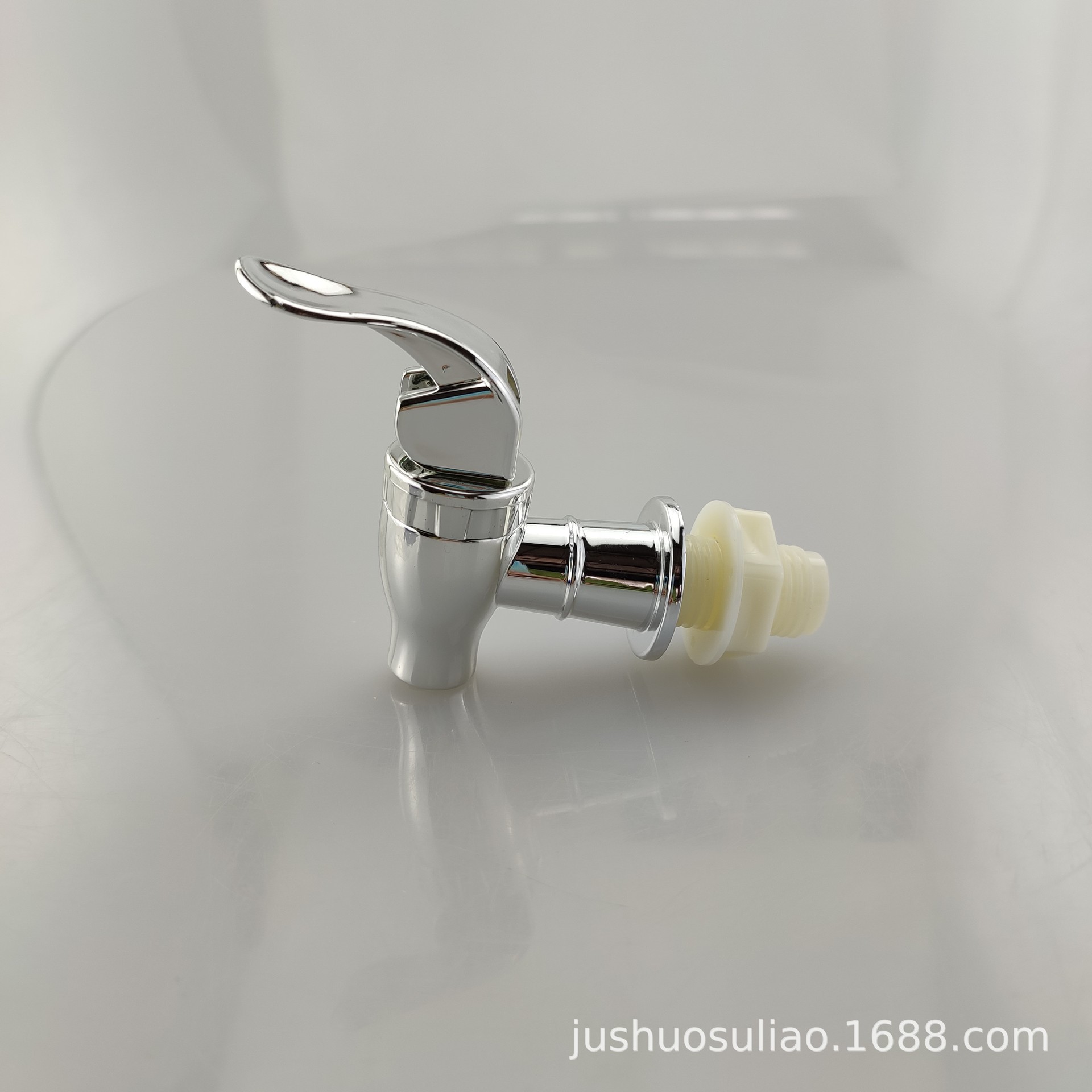 Glass bottle, cold water bottle, faucet, fruit tea bucket, refrigerator, beverage bucket, cold drink bucket, faucet with filter, cross-border supply undefined
