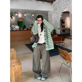 韩系高级感毛衣秋冬新款条纹撞色连帽纽扣开衫女慵懒宽松显瘦上衣
