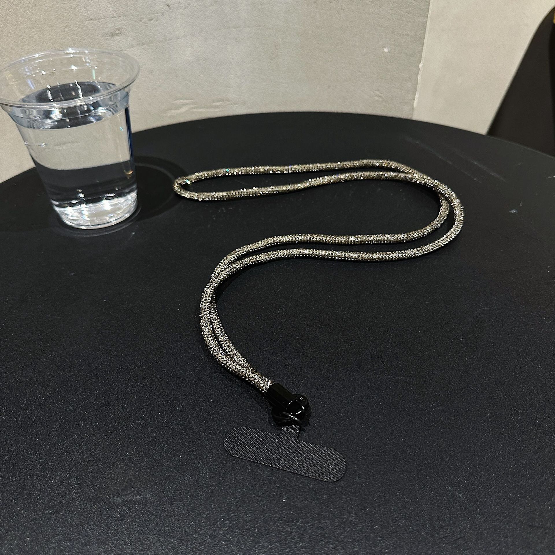 Lujo ligero color diamante de lujo brazalete larga cuerda de teléfono móvil colgante colgante de alta calidad colgante duradero