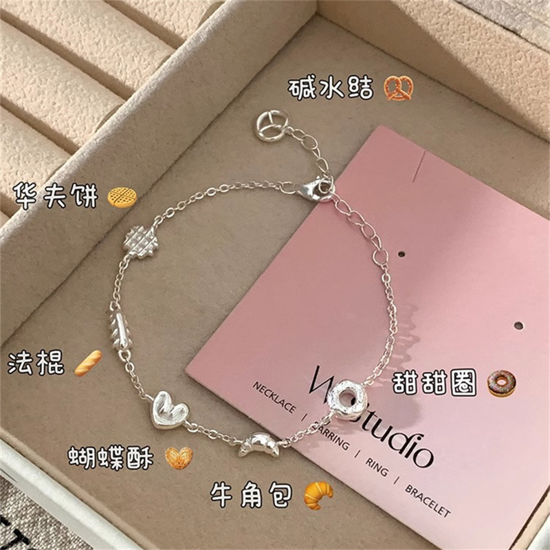 925 Sterling Silver Bread Head Fine Bracelet Women's Niche Design High-end Ins Style All-match Color-free Bracelet New Product 925 Sterling Silver Bread Head Fine Bracelet Women's Niche Design High-end Ins Style All-match Color-free Bracelet New Product