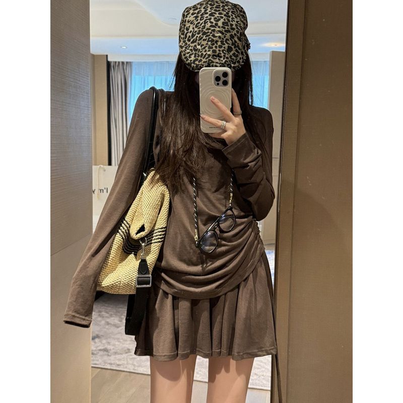 胖妹妹300斤露背长袖上衣+半身短裙两件套女秋季大码宽松时尚套装|undefined