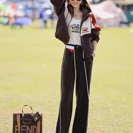 春秋时尚休闲运动连帽卫衣套装女2023新款显瘦感加绒两件套厚
