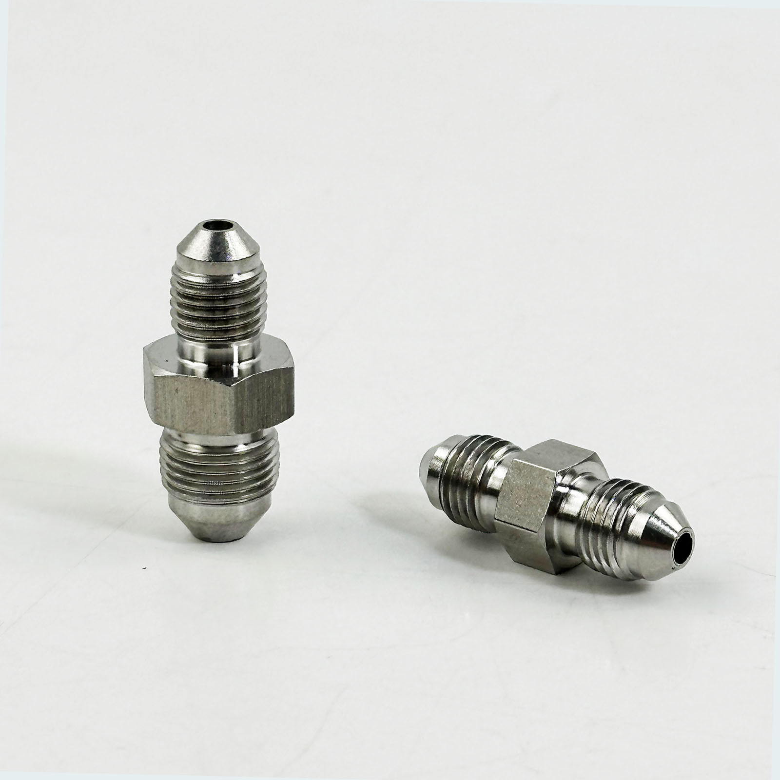 Stainless Steel AN3-M10*1/M12*1 Double Head Thread Conversion Joint for Car/Motorcycle Brake Parts